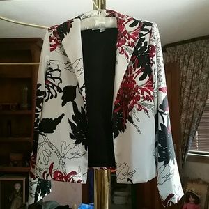 Ilyse Hart Ltd  Printed Flower Jacket